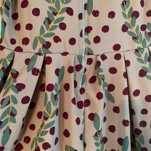 Medium LuLaRoe Amelia Dress